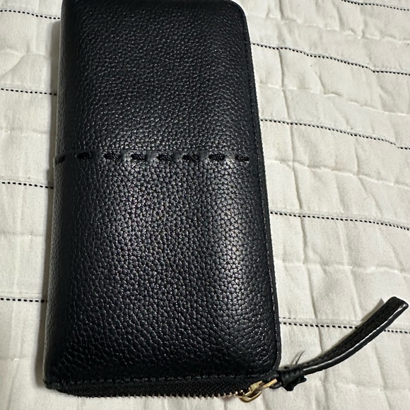 Tory Burch Black Pebbled Leather Zip-Around Wallet - Picture 13 of 13